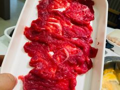-嘎琉鲜切牛肉自助火锅