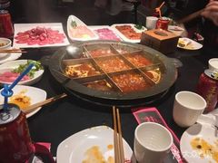 -井格重庆火锅(西直门凯德Mall店)