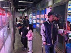 -花鸟鱼虫鲜花绿植市场(玉泉路店)