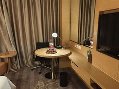 -南阳建业森林半岛假日酒店