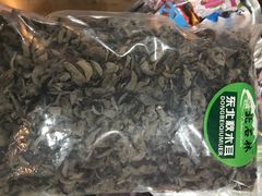 -秋林·里道斯(西七道街店)