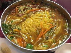 -东北饺子王(港澳广场购物中心店)