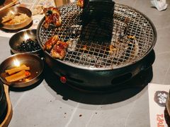 -草家酱蟹炭火烤肉店(珲春南路一店)
