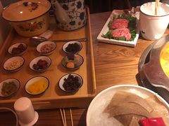 -佬土鹅肠火锅(解放路店)