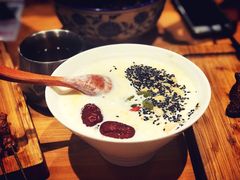 牛奶鸡蛋醪糟-嘻小北·兰州清汤牛肉面(太平洋森活天地店)