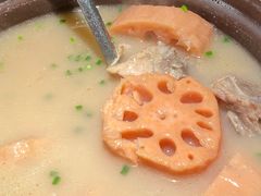 -小凤庭·地道湖北菜武昌鱼·藕汤(38年黄鹤楼店)