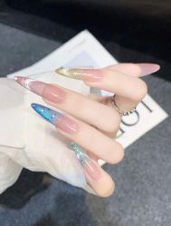 -七月美睫 美甲