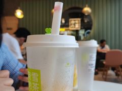 -奈雪的茶(M+世纪都会广场店)