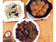 -云河农家乐饭店(福禄缘树山店)