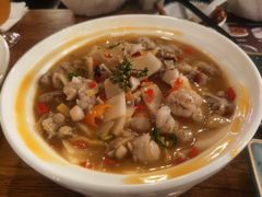 -爱啤精酿·民谣酒馆(滨江店)