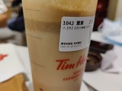 四百次黑晶大咖奶茶-Tims天好咖啡·贝果(东方广场店)