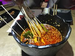 -何师烧烤·香辣蟹·川菜·30年老品牌(太古里旗舰店)