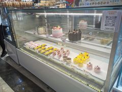 面包甜点陈列柜-BreadTalk面包新语·烘焙蛋糕(佐阾虹湾购物中心店)