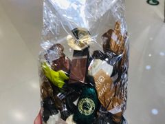 -VENCHI 闻绮(北京国贸商城店)