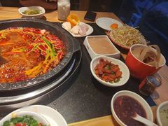 -晓秧锅鲜货火锅·重庆老字号(步步高店)