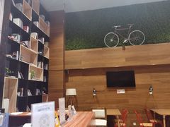 -湛江远扬YOUNG咖啡主题酒店(赤坎老街店)