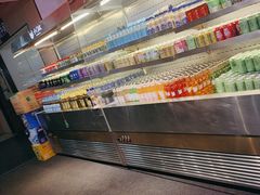 -新艺自助美食城(中山路店)