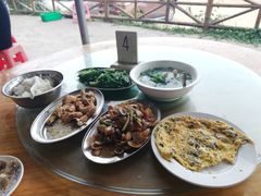 -红月湾海鲜饭店•沙滩海景(双月湾店)