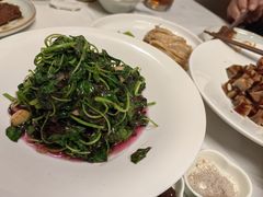 蒜炒红苋菜-到家尝北京菜(西坝河店)