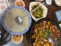 -富正毅三下锅(体育馆店)