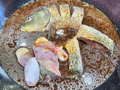 -边江铁锅炖鱼(振八街店)