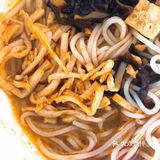 它是香而不腐的，闻之开胃，想之流涎，吃之打滚