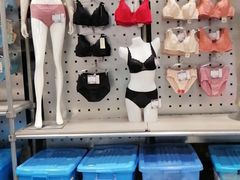-上品折扣(回龙观店)