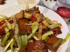 -吴记百家·私房菜·家宴(润园店)