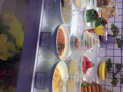 自助取餐区-山河屯铁锅炖(哈西站店)