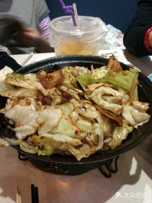 小巴辣子川湘菜餐厅(星游城店)手撕包菜图片