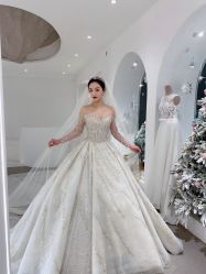 -艾米丽婚纱礼服