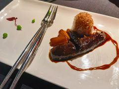 葱烧海参配乌米菌-鲁采LU STYLE(新天地店)