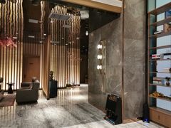 -美豪丽致酒店(西安高新区南二环丰庆公园地铁站店)