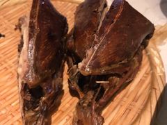 黄泥烧鸽子-燕郊烧鸽子(酷车小镇店)