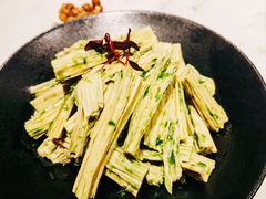 -初蓉丨遇见新川菜(亲贤街荣耀店)