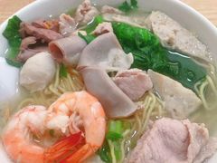 -三身人金新肠粉(丹霞店)