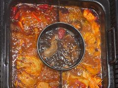 -老牌坊云南鱼豆花火锅(哈西万达店)