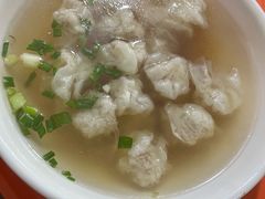 -张阿三馄饨店