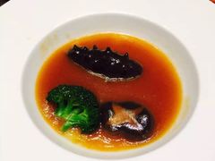 -云顶旋转自助景观餐厅
