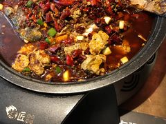 -吞鱼兽麻辣烤鱼(万达店)