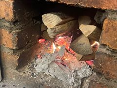 -鱼窝棚柴火铁锅炖(富山屯店)