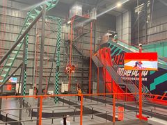 -极限PLAY运动娱乐新世界·团建派对潮玩休闲馆·室内蹦极高空游乐园