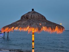 -北戴河碧螺塔海上酒吧公园