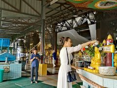 -ခြောက်ထပ်ကြီးရွှေသာလျောင်းဘုရားကြီး