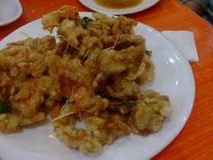 -老码头黑皮肘子锅包肉(赣水路店)
