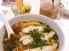 -港丽餐厅(高德置地店)