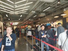 -NIKE上海青浦优选体验店