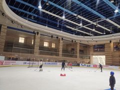 -冠军冰场(环球中心店)