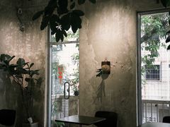 -怪 kafe.