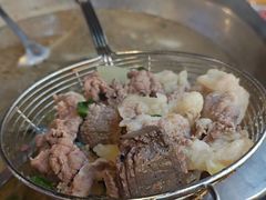 -牛一煲美食(江高店)